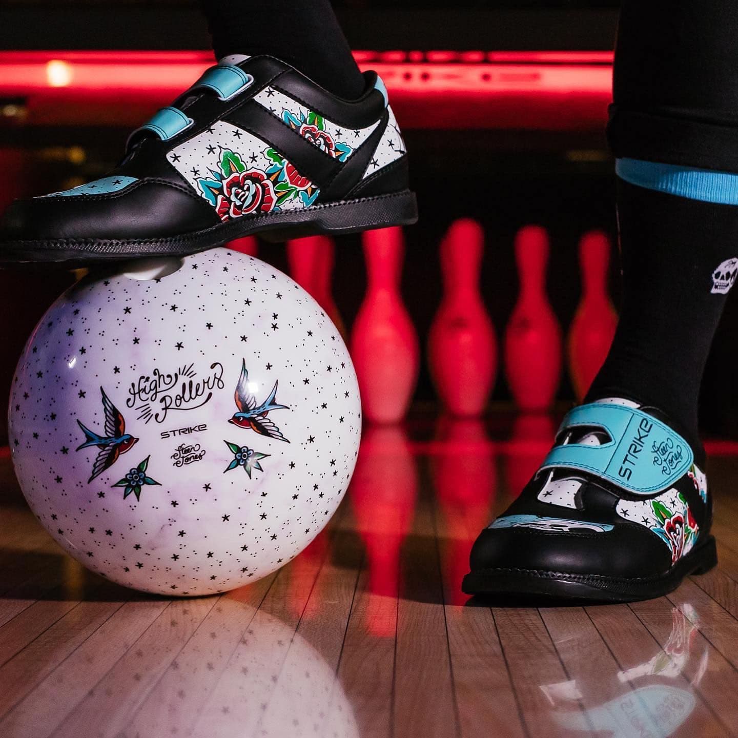 Strike bowling x Steen Jones